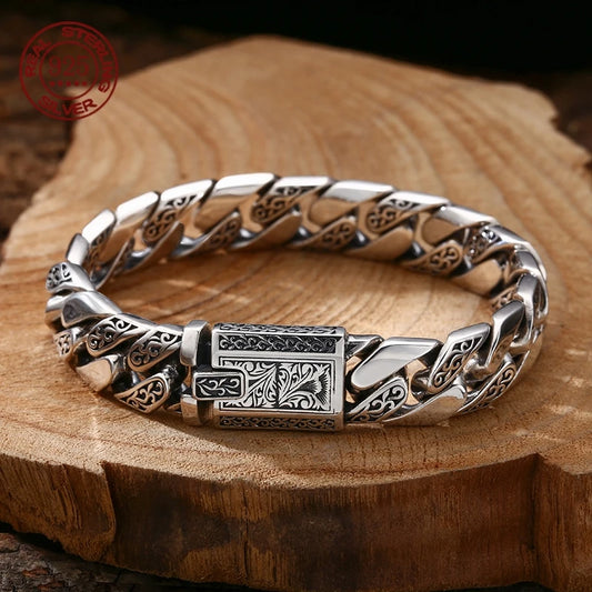 BUCKLE BRACLET
