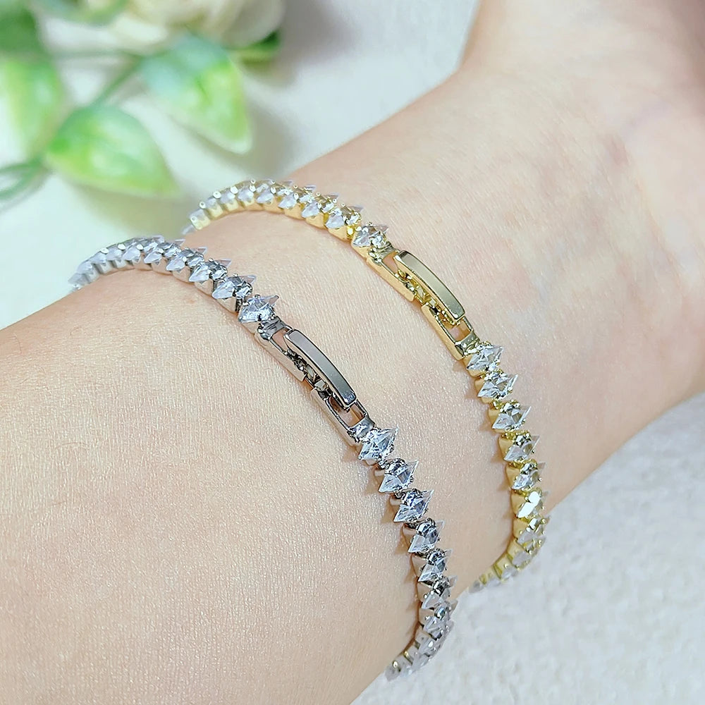 SPIKE BRACLET