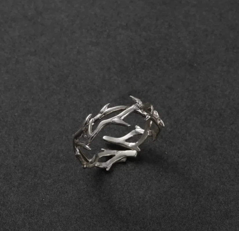 THORN RING