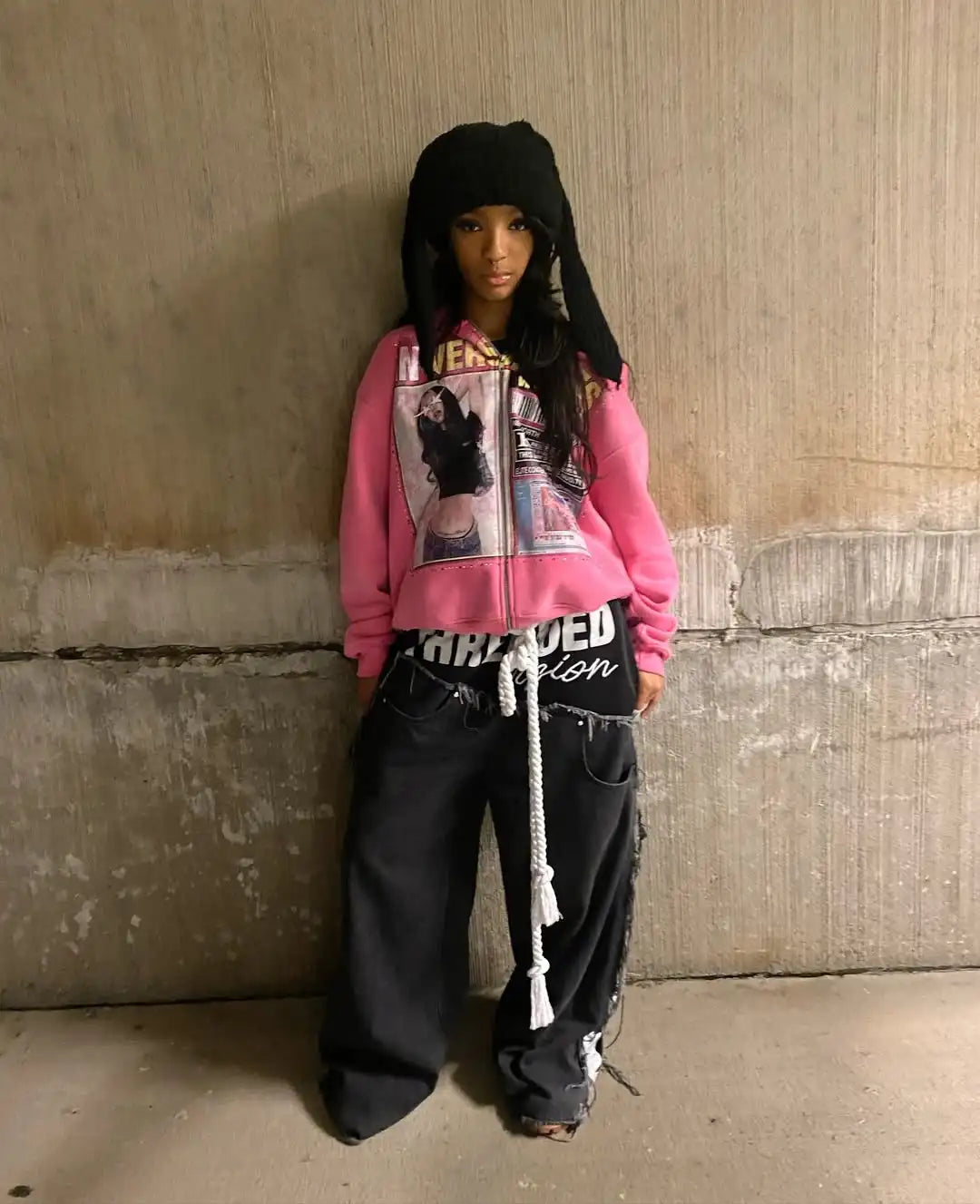 RETRO 'V' HOODIE