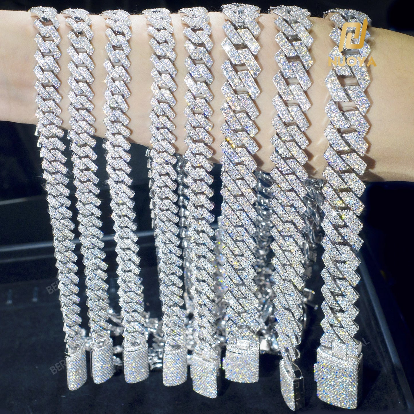 ICED CUBAN CHAIN