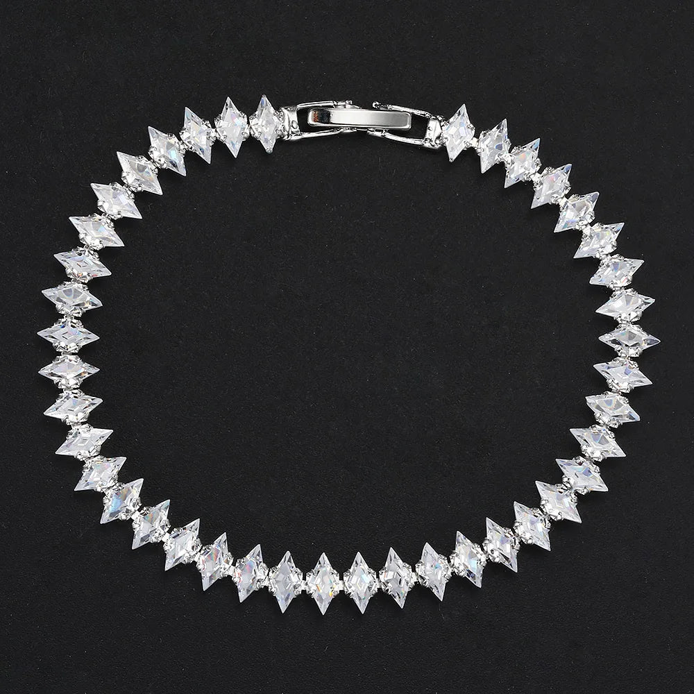SPIKE BRACLET
