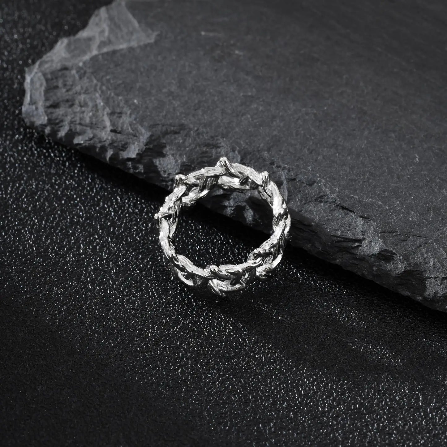 IRREGULAR RING