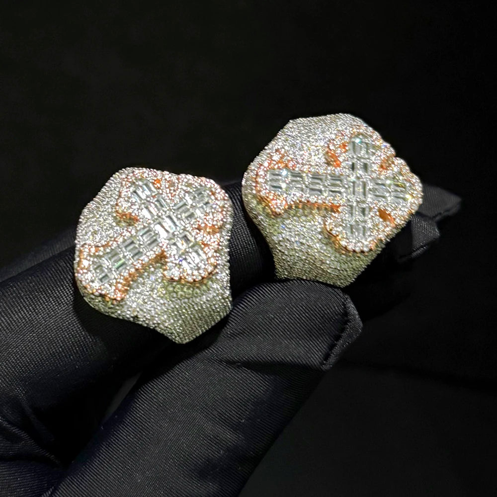 CROSS SIGNET RING