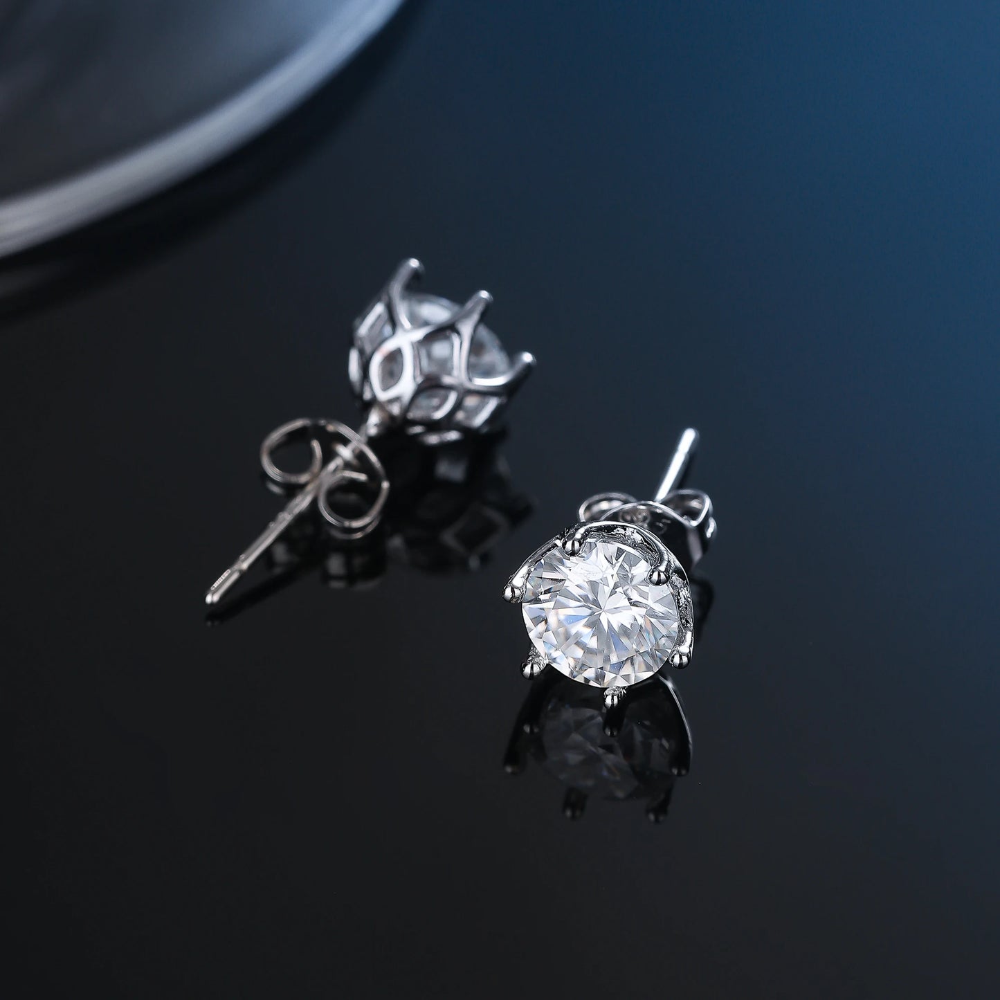 MOISSANITE EARRINGS